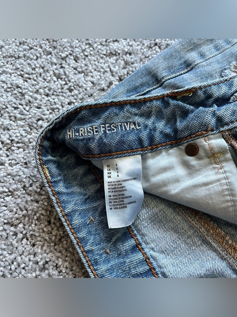 American Eagle Outfitters hi-rise festival light wash distressed jean shorts - Picture 3 of 6